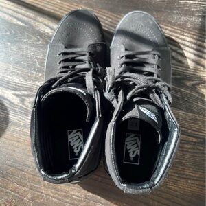Vans Men's Black High-Top Sneakers